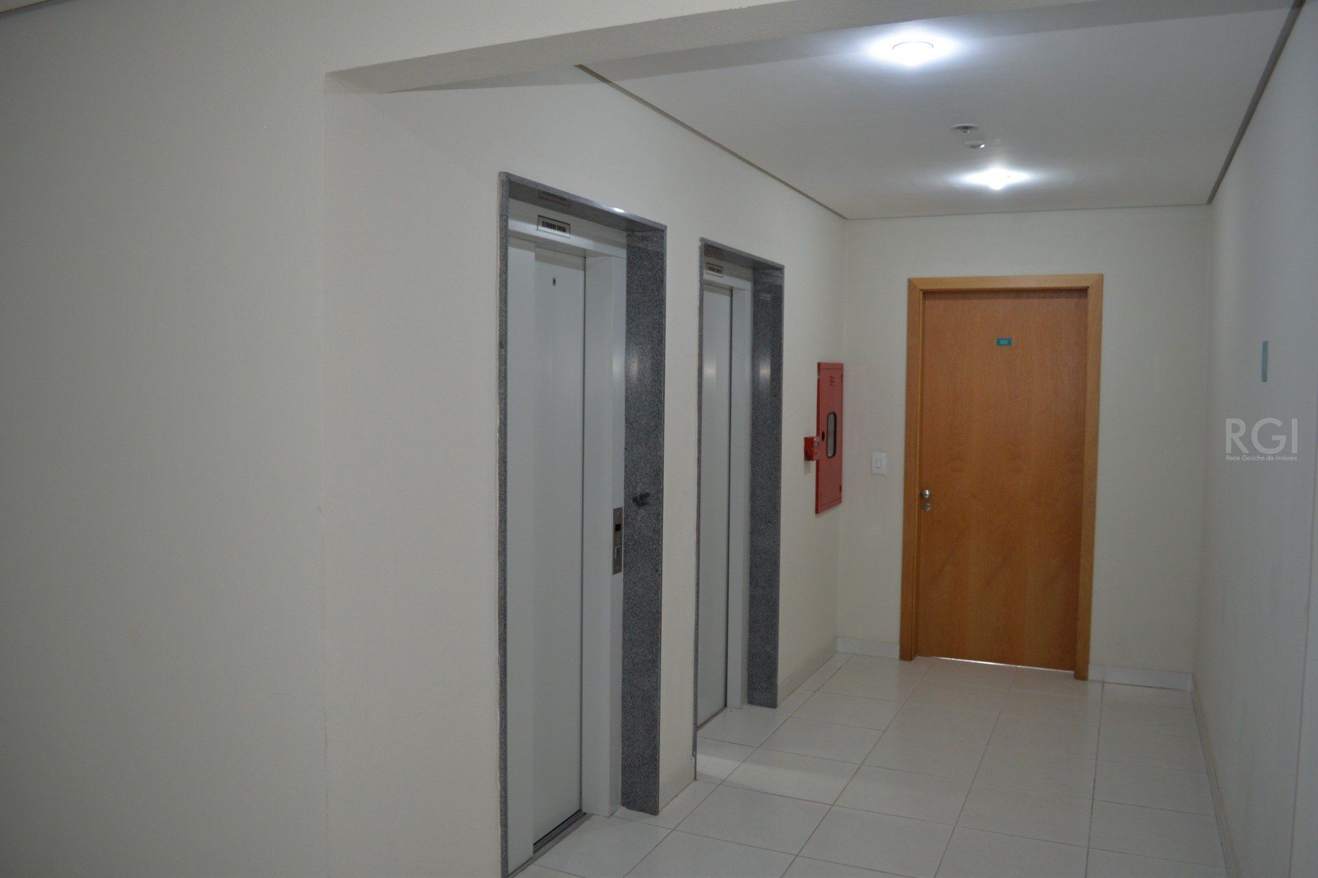 Apartamento à venda com 3 quartos, 70m² - Foto 5