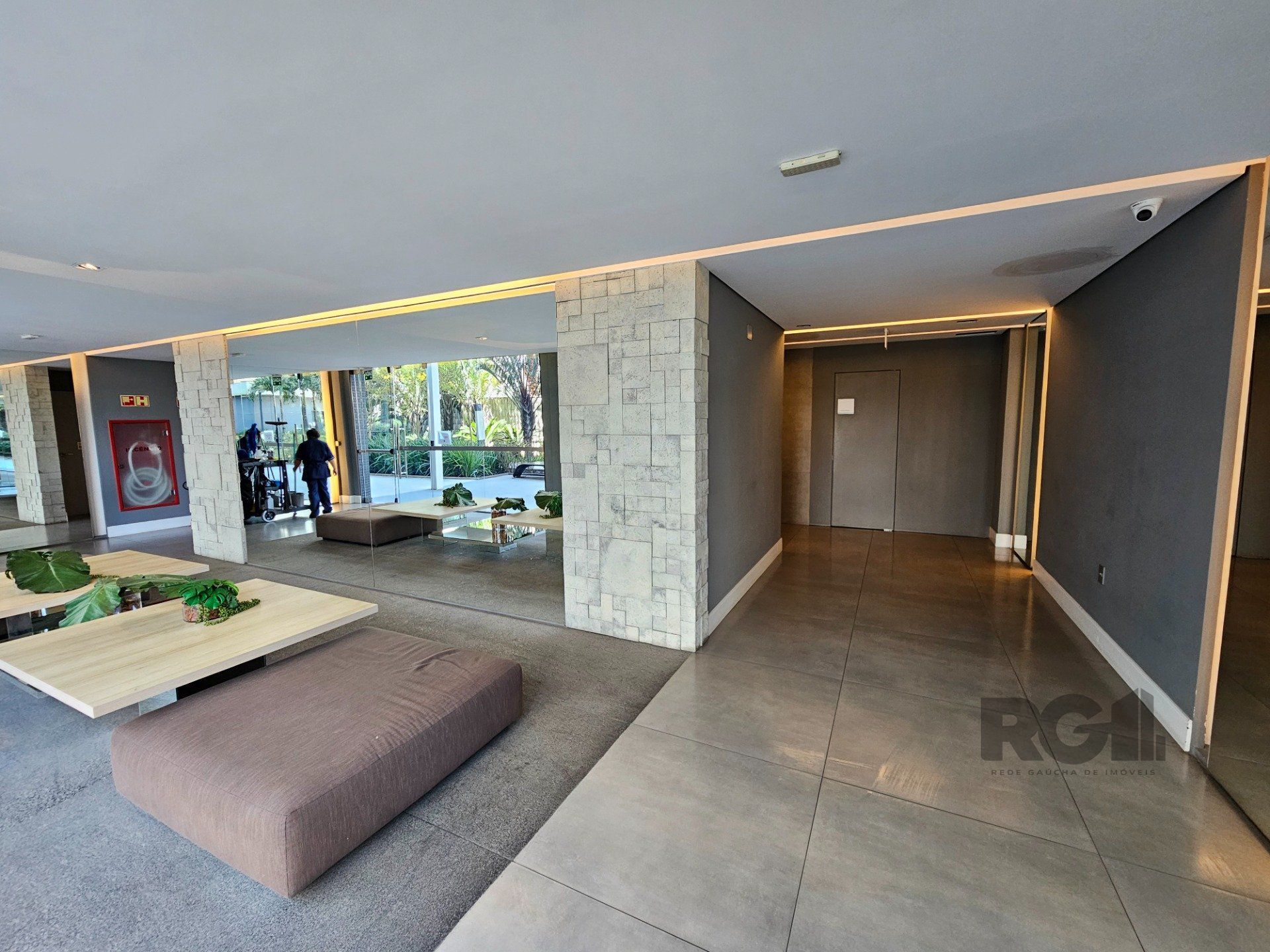 Apartamento à venda com 2 quartos, 67m² - Foto 23