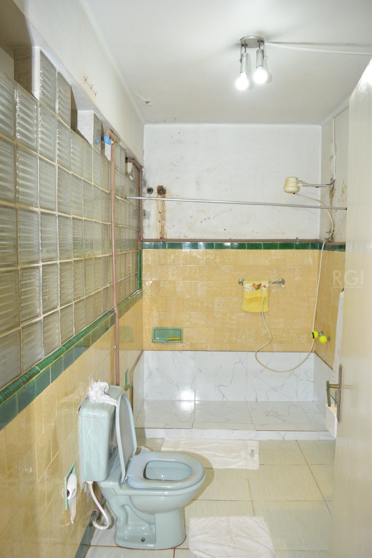 Casa Comercial à venda com 7 quartos, 470m² - Foto 22