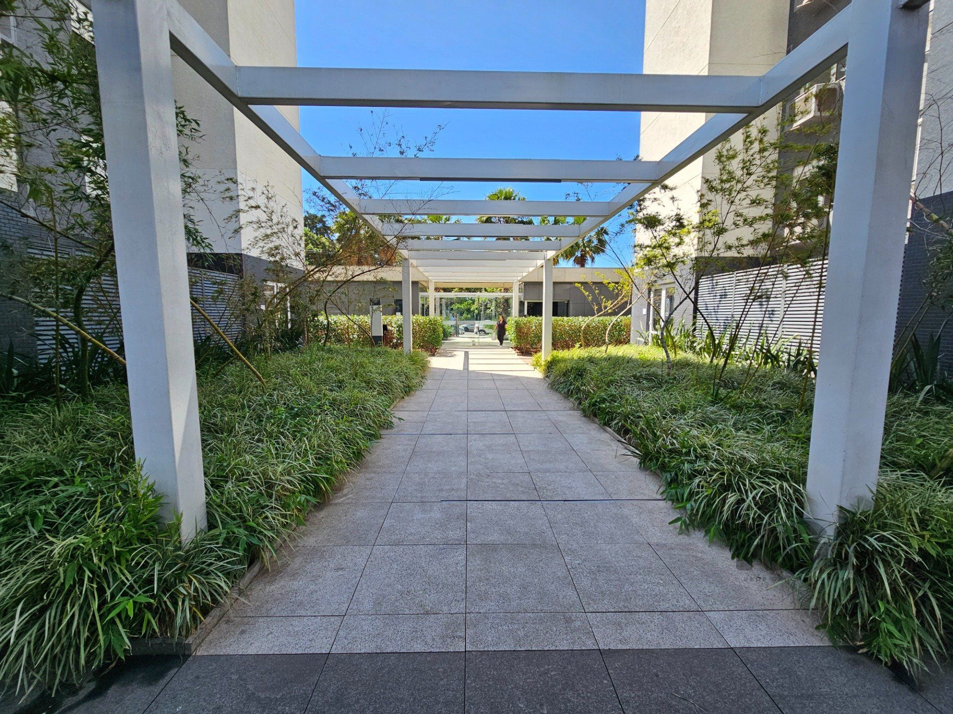 Apartamento à venda com 2 quartos, 67m² - Foto 25