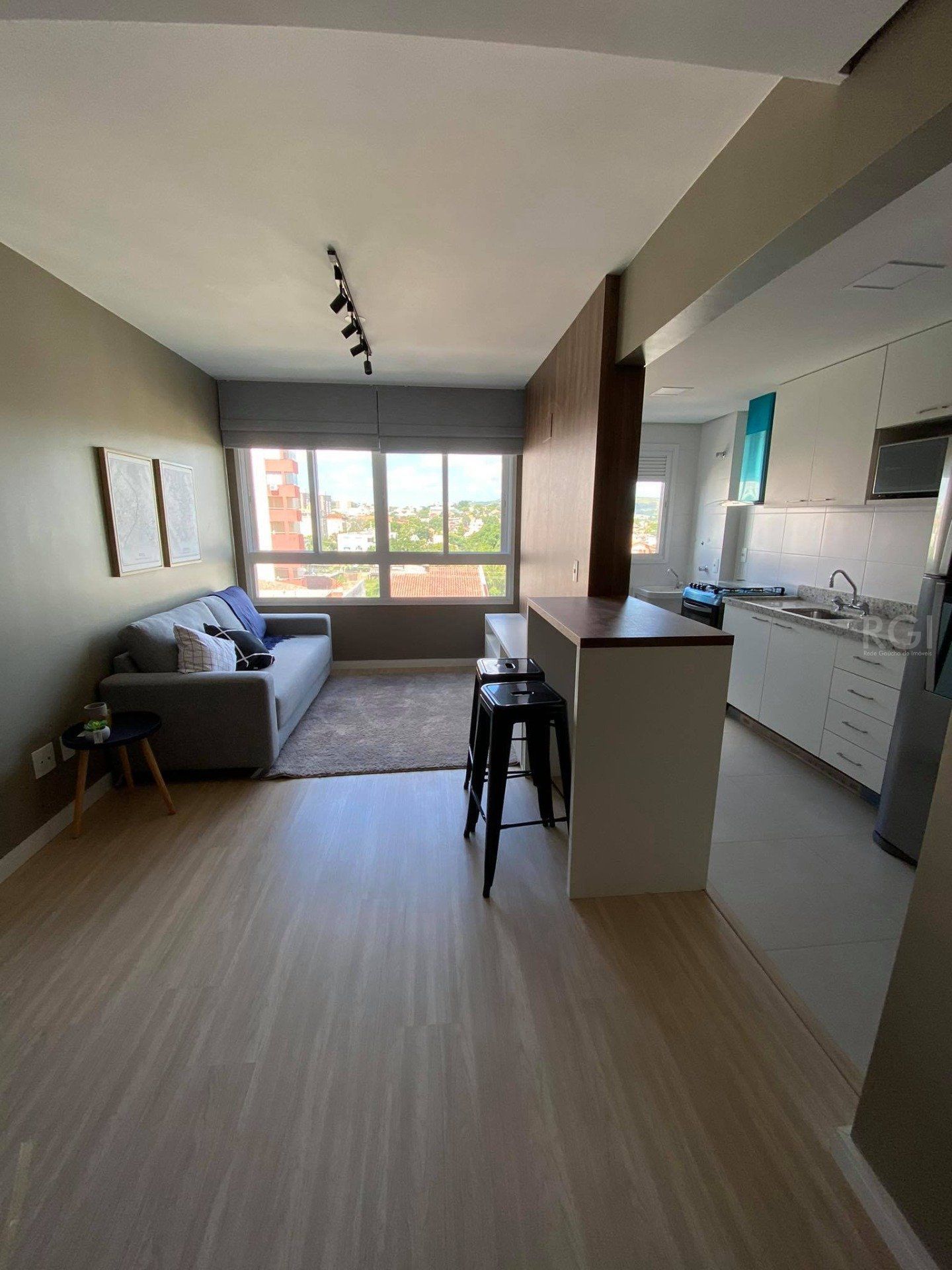 Apartamento à venda com 2 quartos, 66m² - Foto 4