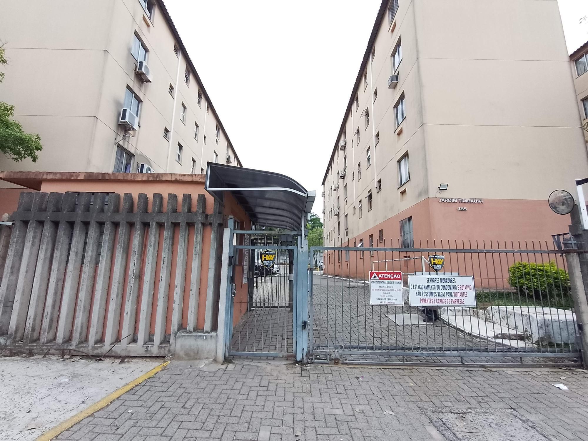 Apartamento 2 dormitórios com vaga perto da FAPA