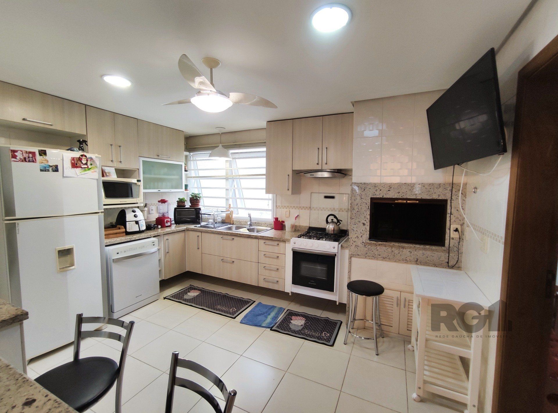 Sobrado, 3 quartos, 233 m² - Foto 9