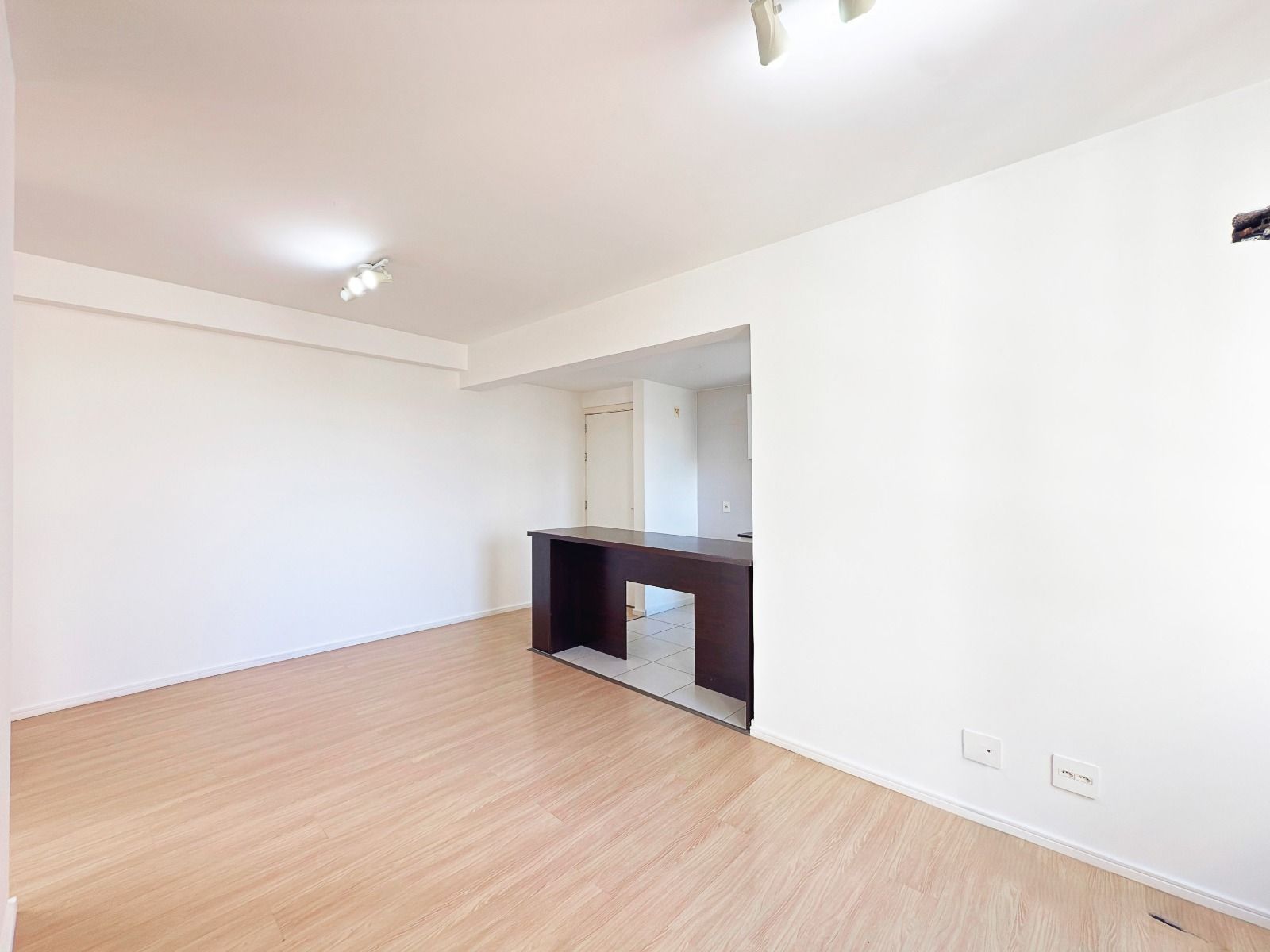 Apartamento 2 dormitórios com vaga e elevador — foto 4