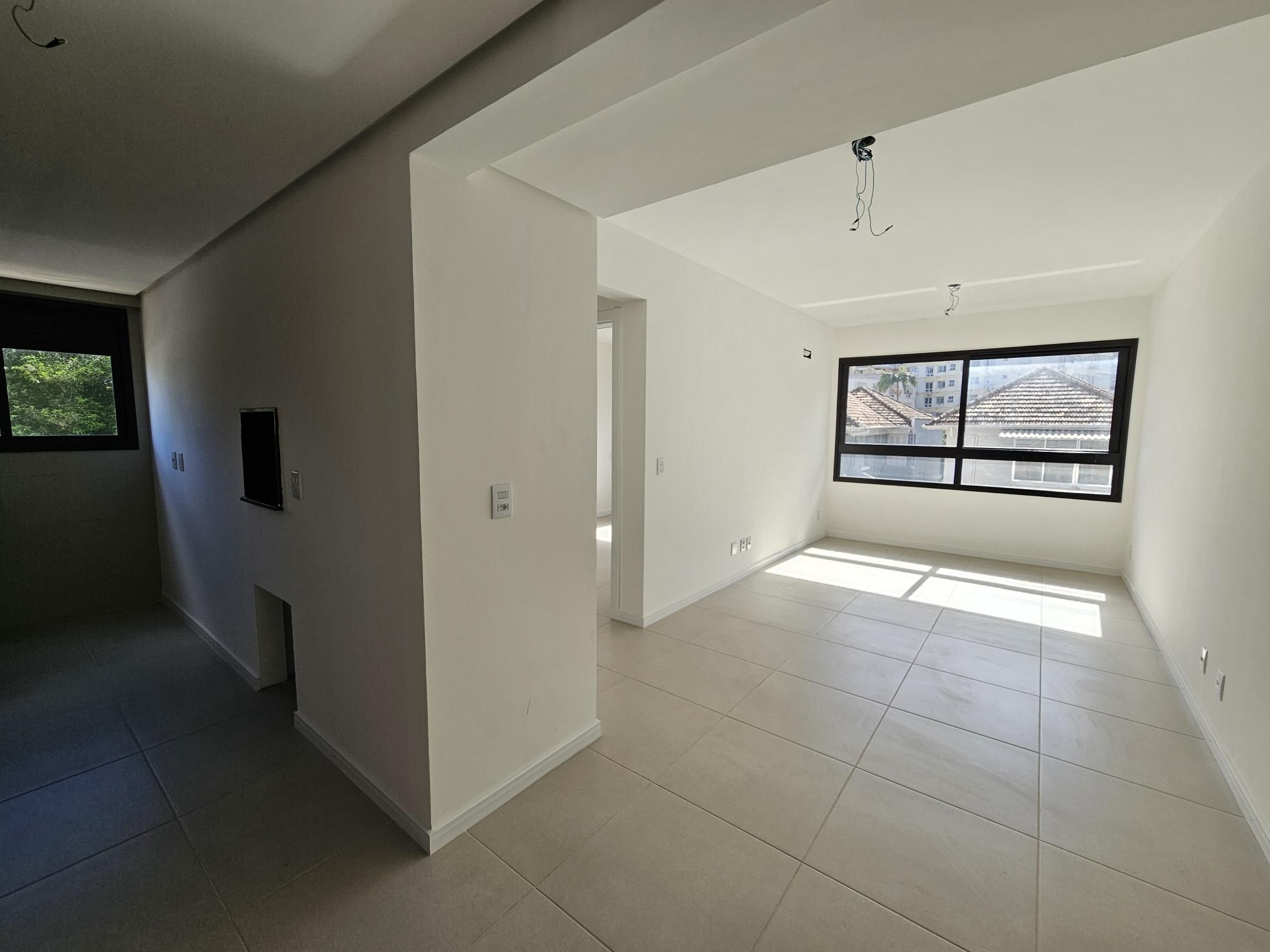APARTAMENTO 1 DORMITÓRIO COM VAGA CHURRASQUEIRA E ELEVADOR BAIRRO SANTA CECÍLIA