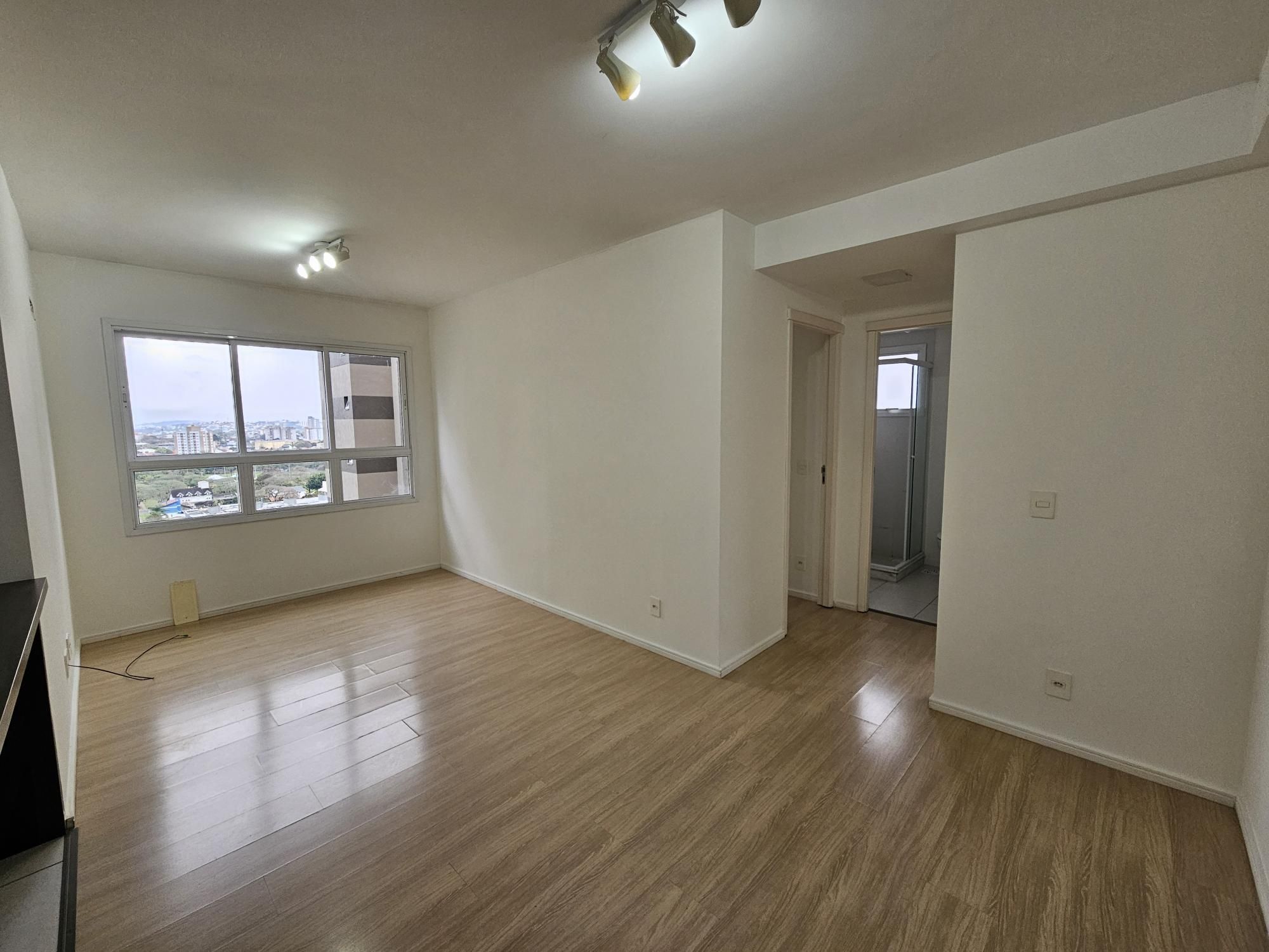 Apartamento 2 dormitórios com vaga e elevador