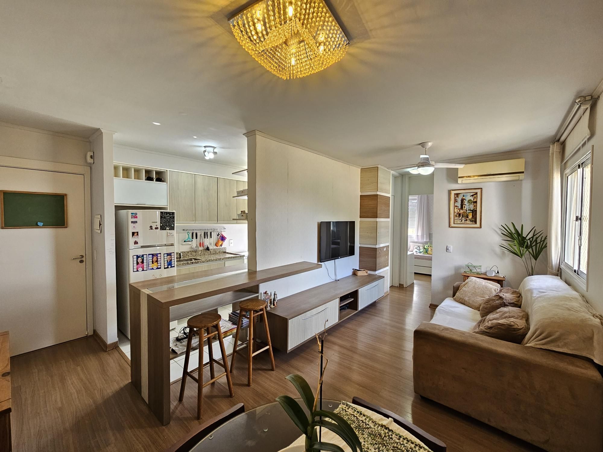 Apartamento à venda com 53m², 2 quartos, 1 vaga no bairro Morro Santana em Porto Alegre