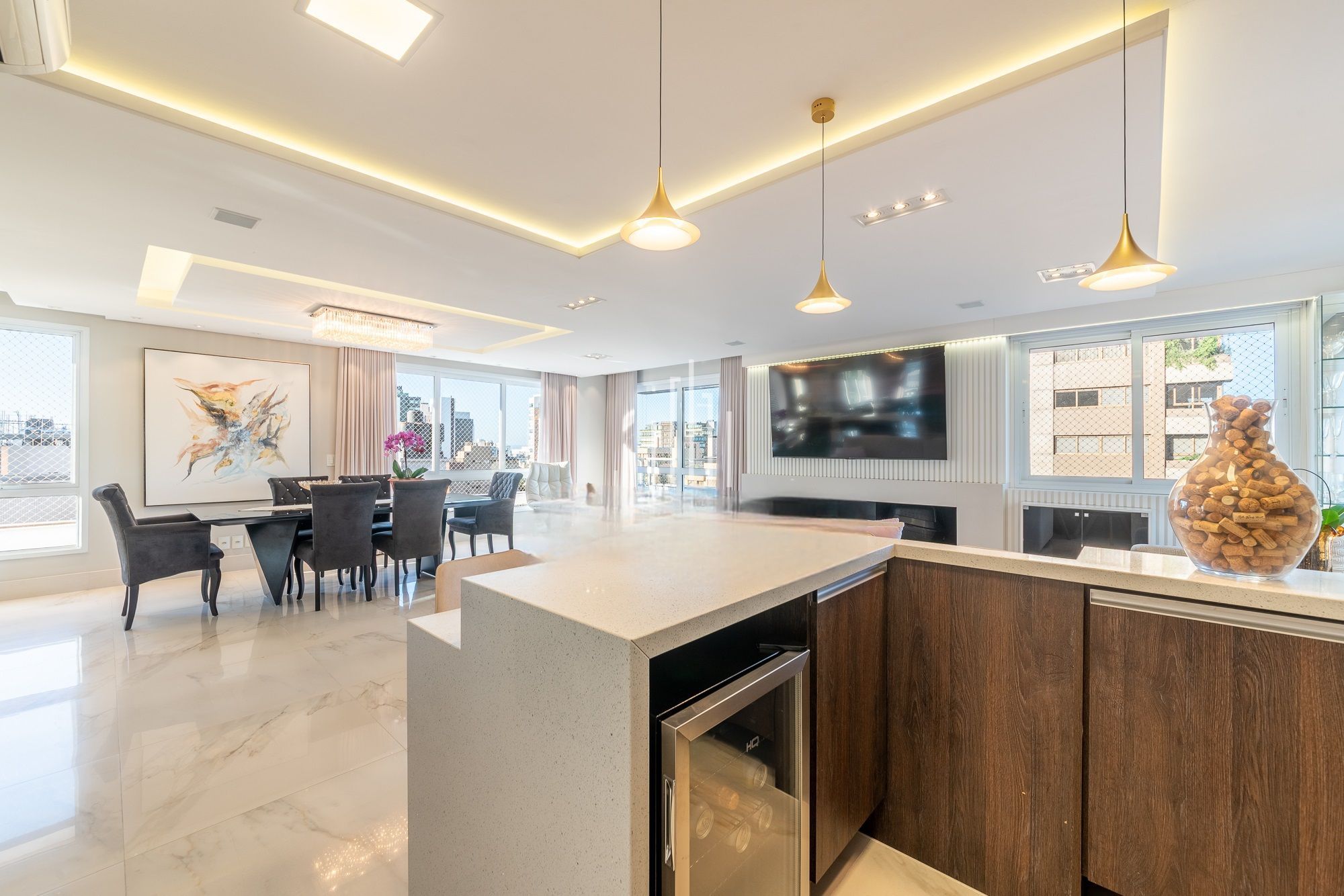ANDAR ALTO BAIRRO BELA VISTA | ANDAR INTEIRO COM 180M2
