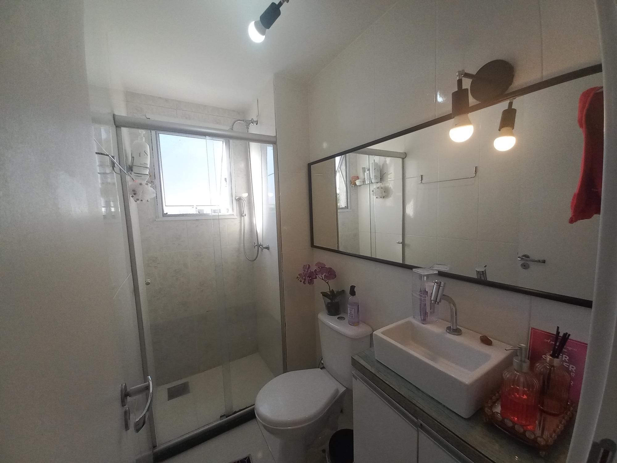 Apartamento à venda com 2 quartos, 45m² - Foto 8
