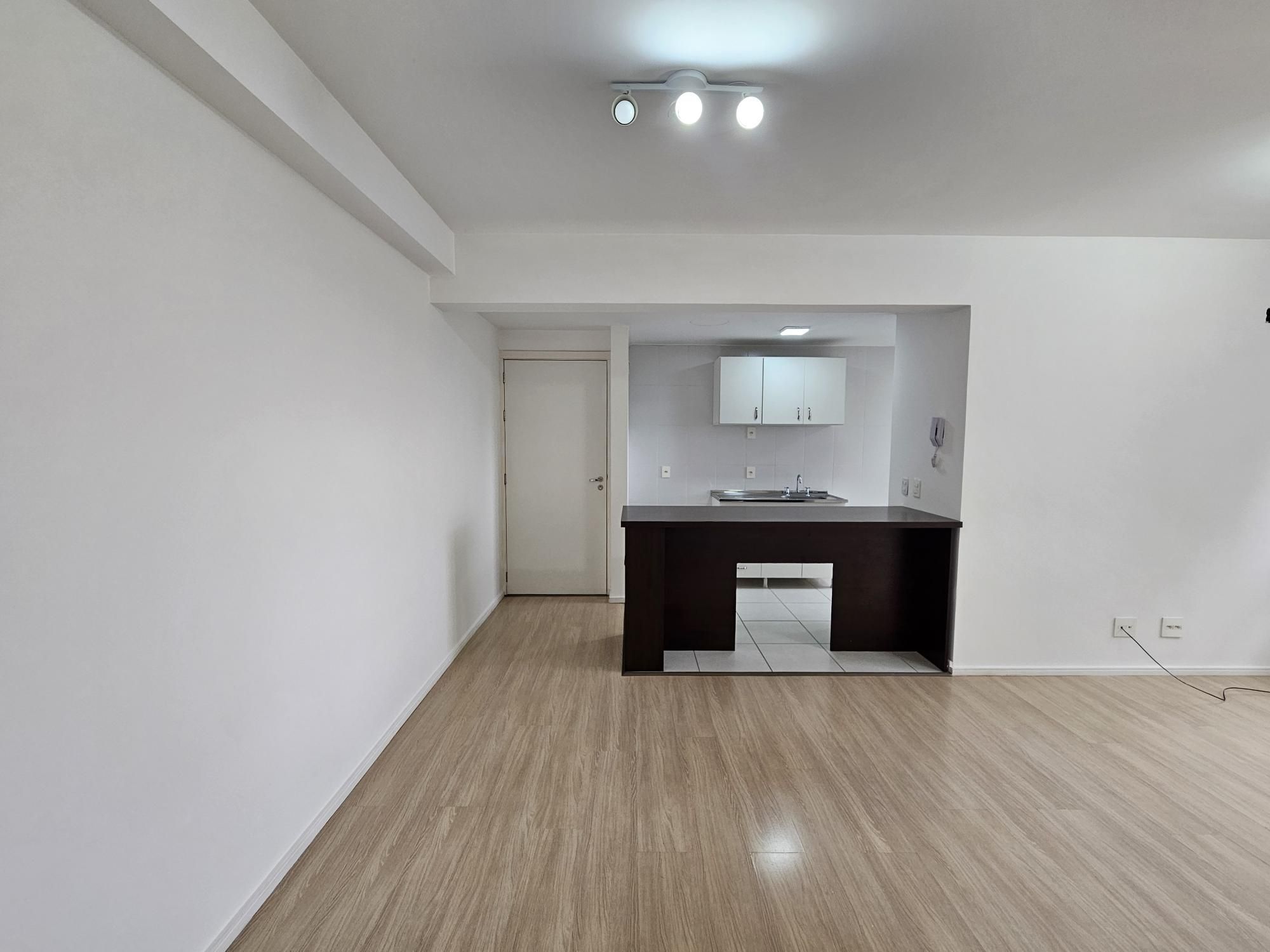 Apartamento 2 dormitórios com vaga e elevador — foto 5