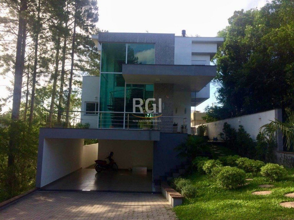 Casa Condominio para Venda. 3 dormitórios, sendo 1 suites, 3 vagas - Krahe