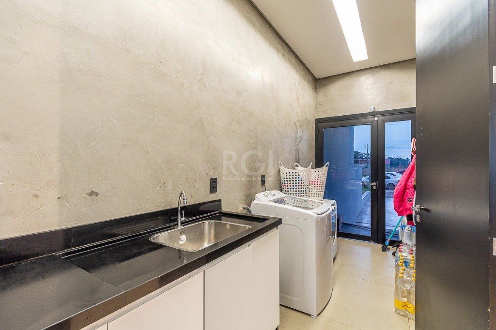 Casa de Condomínio à venda com 4 quartos, 351m² - Foto 6