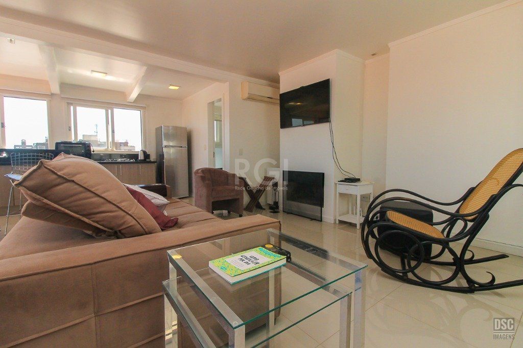 Cobertura, 3 quartos, 261 m² - Foto 4