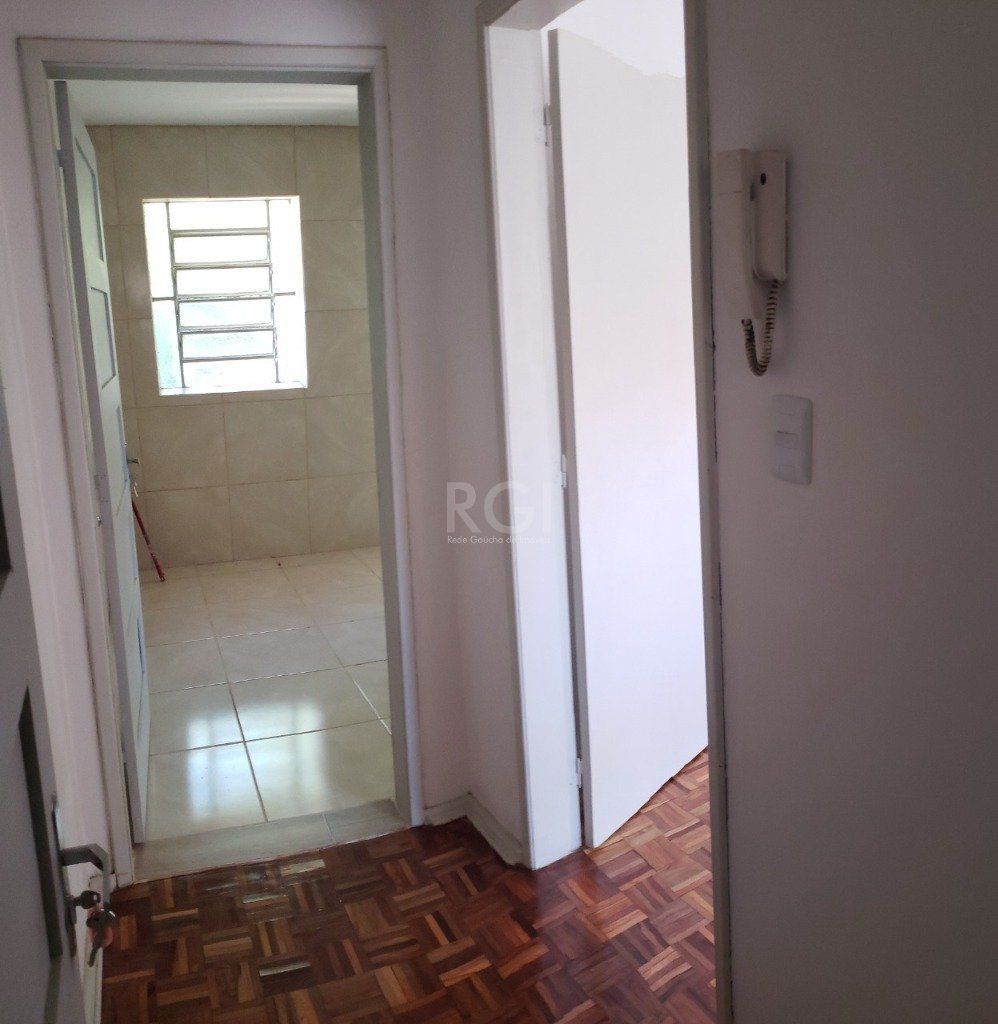 Apartamento à venda com 3 quartos, 83m² - Foto 18