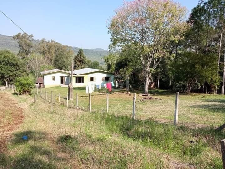 Sítio para Venda - 105380m², 0 dormitórios, Zona Rural
