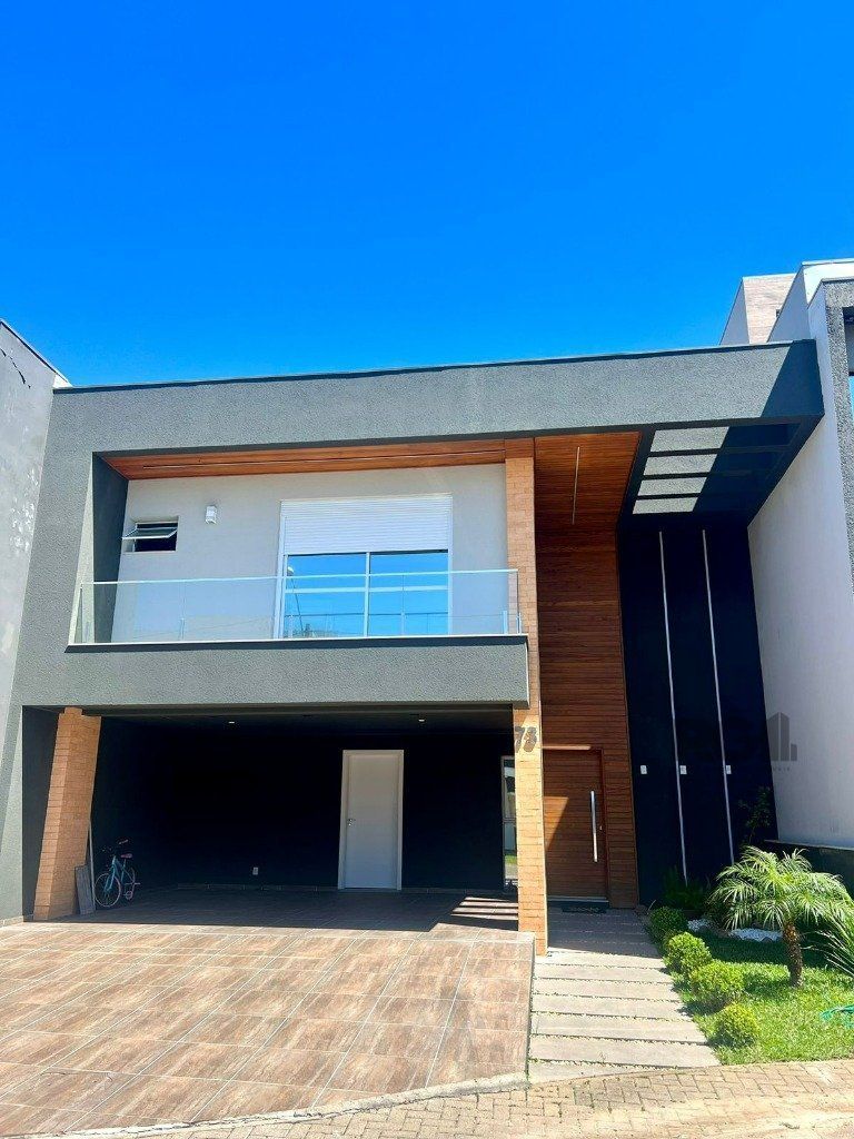 Casa em condomínio fechado