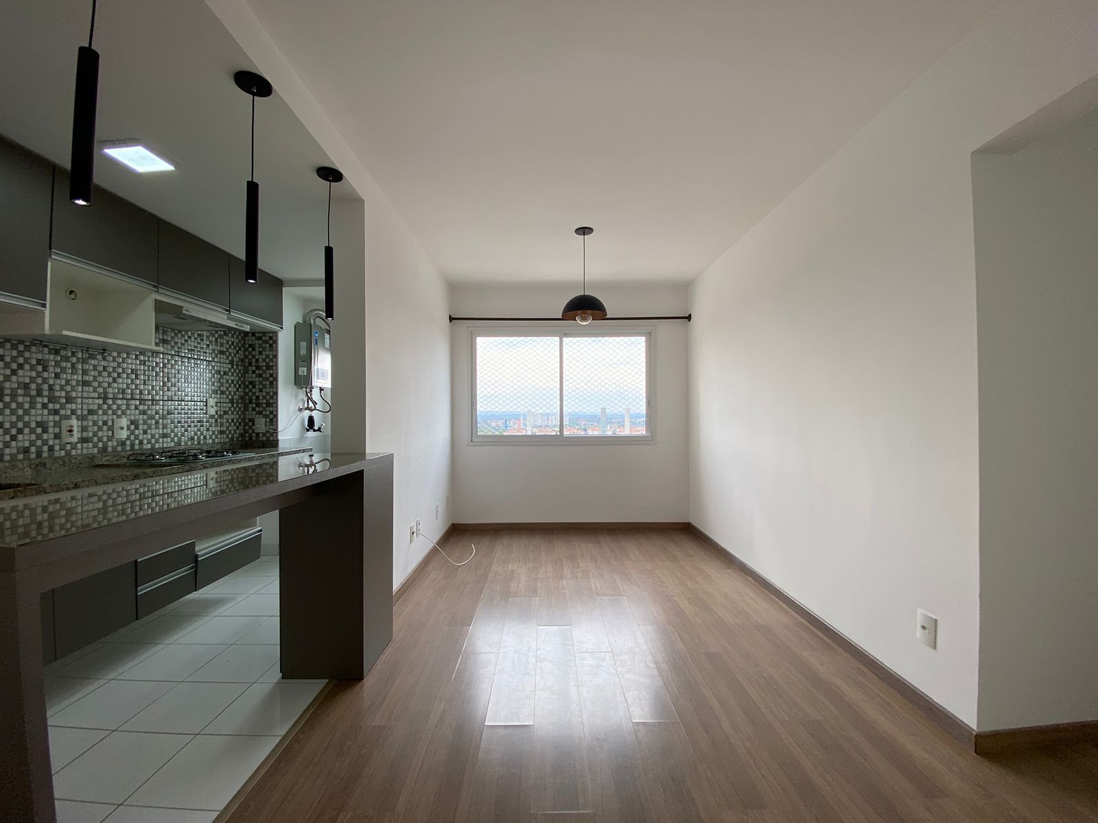 Apartamento à venda com 65m², 3 quartos, 1 suíte, 1 vaga no bairro Humaitá em Porto Alegre