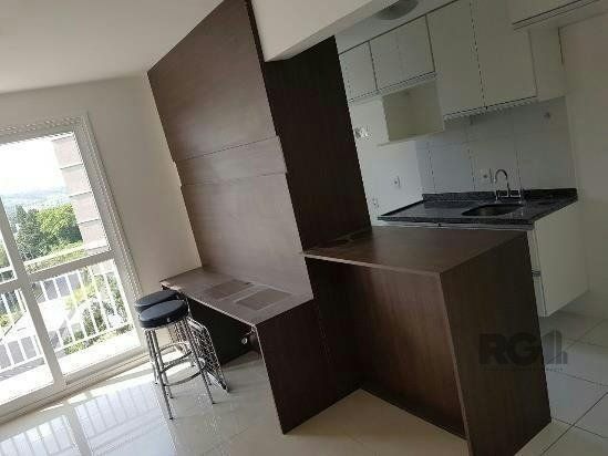 Apartamento à venda com 73m², 3 quartos, 1 suíte, 1 vaga no bairro Jardim Sabará em Porto Alegre