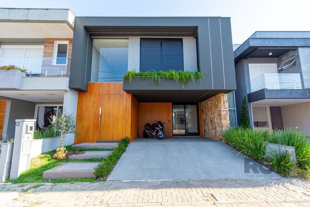 Casa em condomínio fechado