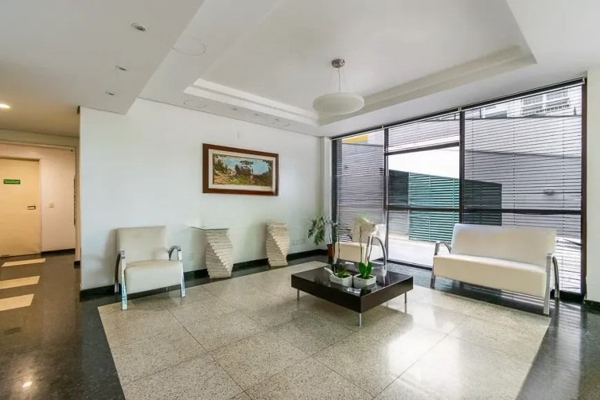 Apartamento à venda com 3 quartos, 158m² - Foto 6