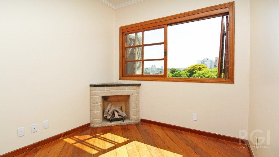 Apartamento à venda com 116m², 2 quartos, 1 vaga no bairro Rio Branco em Porto Alegre