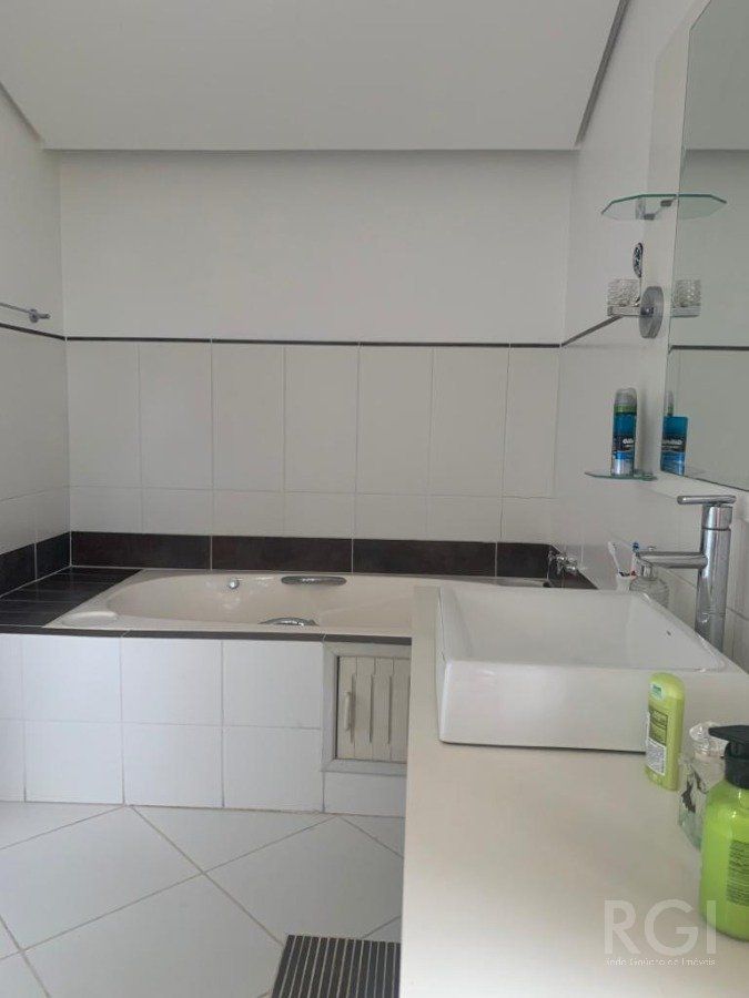 Casa de Condomínio à venda com 4 quartos, 2310m² - Foto 6