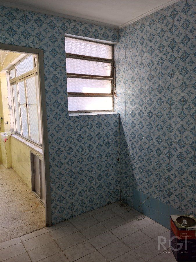Apartamento à venda com 3 quartos, 96m² - Foto 8