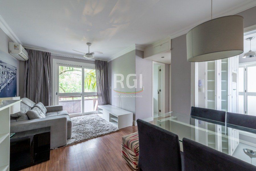Apartamento à venda com 51m², 1 quarto, 1 vaga no bairro Mont Serrat em Porto Alegre