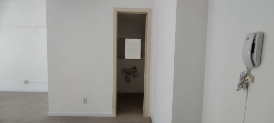 Conjunto Comercial-Sala à venda com 1 quarto, 39m² - Foto 3