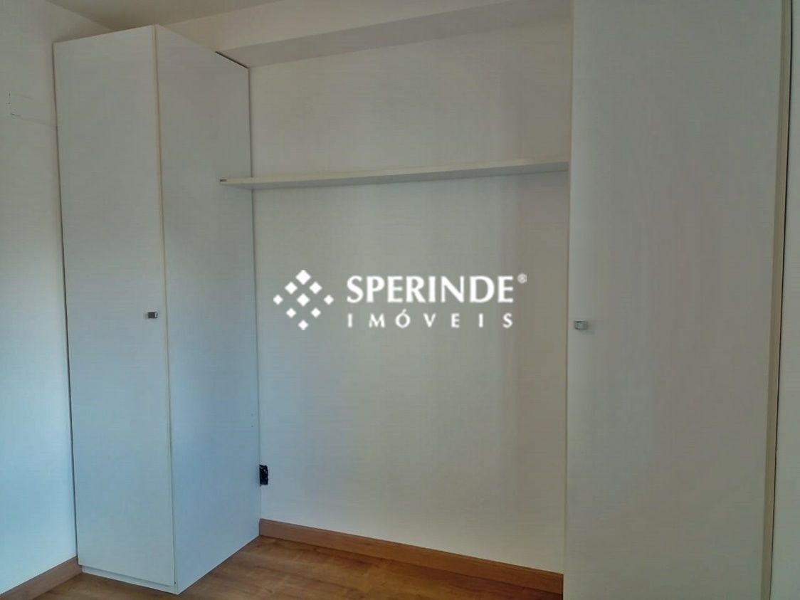 Apartamento à venda com 1 quarto, 38m² - Foto 11