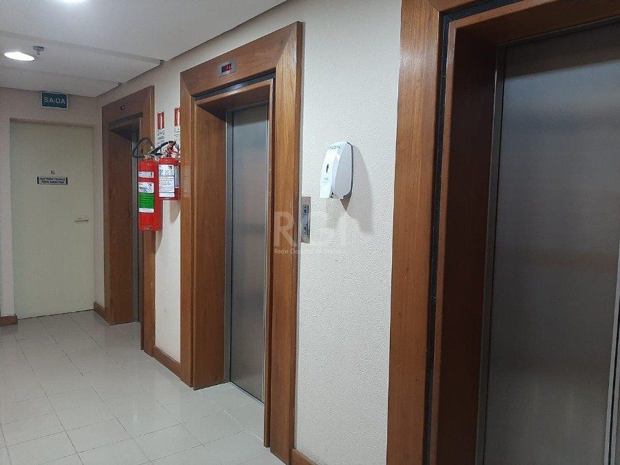 Conjunto Comercial-Sala à venda, 318m² - Foto 18