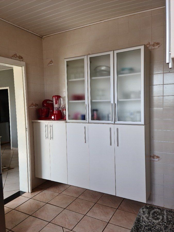 Casa à venda com 3 quartos, 169m² - Foto 6