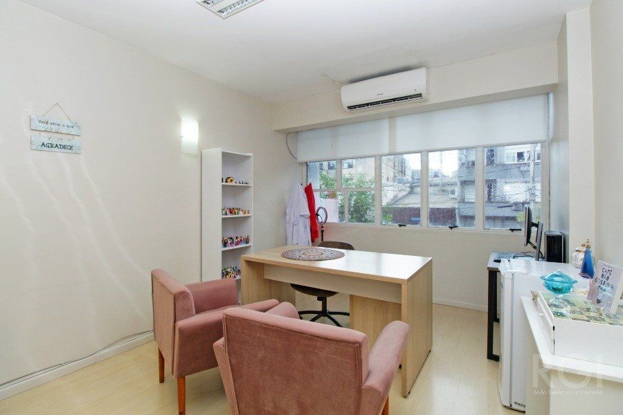 Casa, 3 quartos, 260 m² - Foto 24