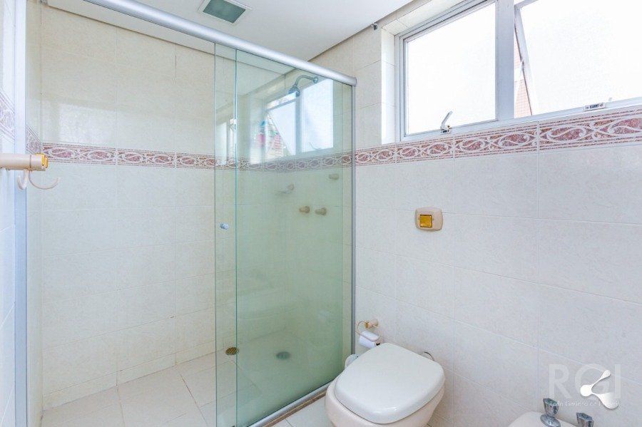Apartamento à venda com 3 quartos, 144m² - Foto 26