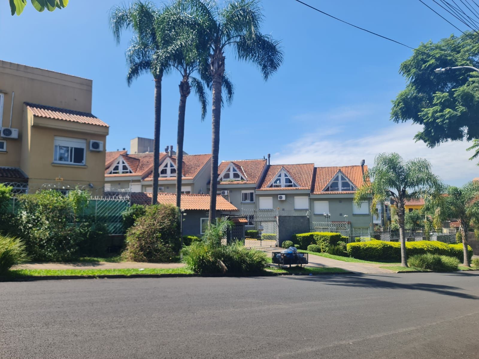 Casa em condominio no bairro Cristal