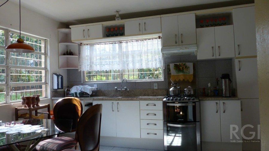 Casa à venda com 2 quartos, 179m² - Foto 5