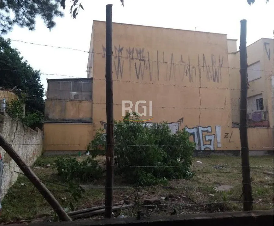Terreno à venda com 261m² no bairro Jardim Botânico em Porto Alegre