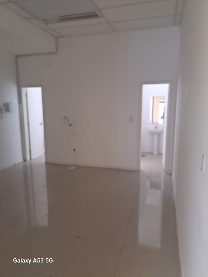 Loja-Salão à venda, 107m² - Foto 1