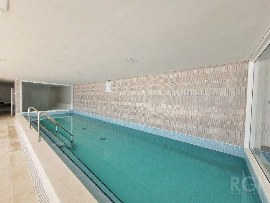 Apartamento à venda com 2 quartos, 80m² - Foto 25