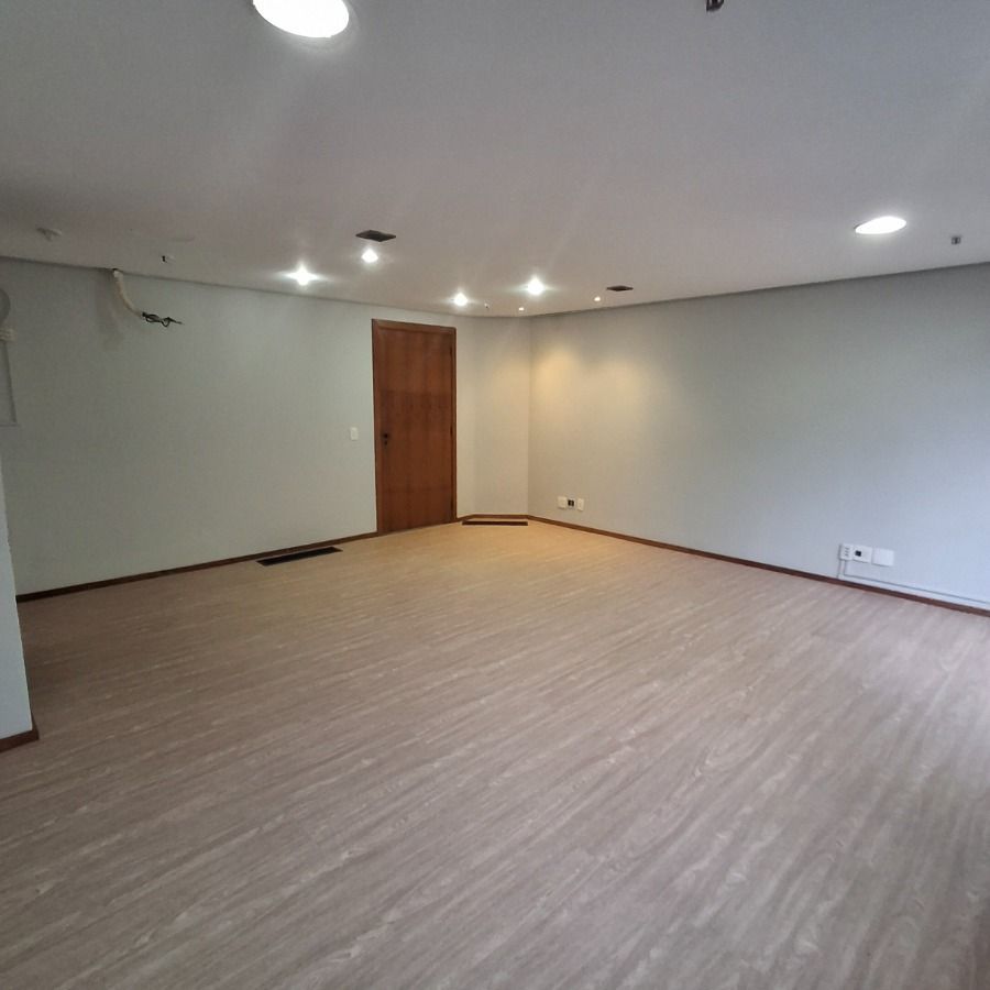Conjunto Comercial-Sala à venda com 1 quarto, 38m² - Foto 18