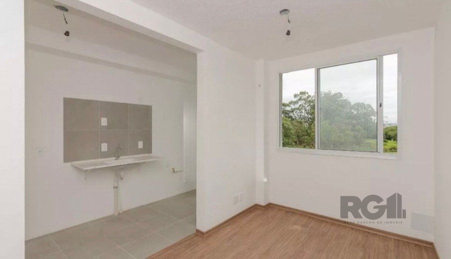 Apartamento à venda com 40m², 2 quartos, 1 vaga no bairro Sarandi em Porto Alegre