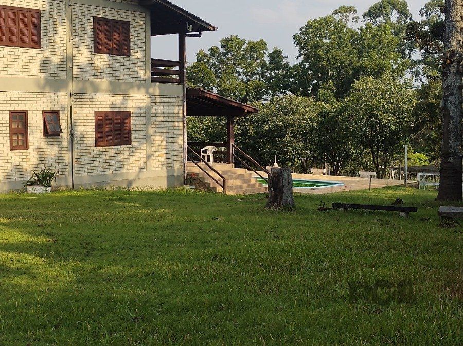 Sítio à venda com 5 quartos, 400m² - Foto 4