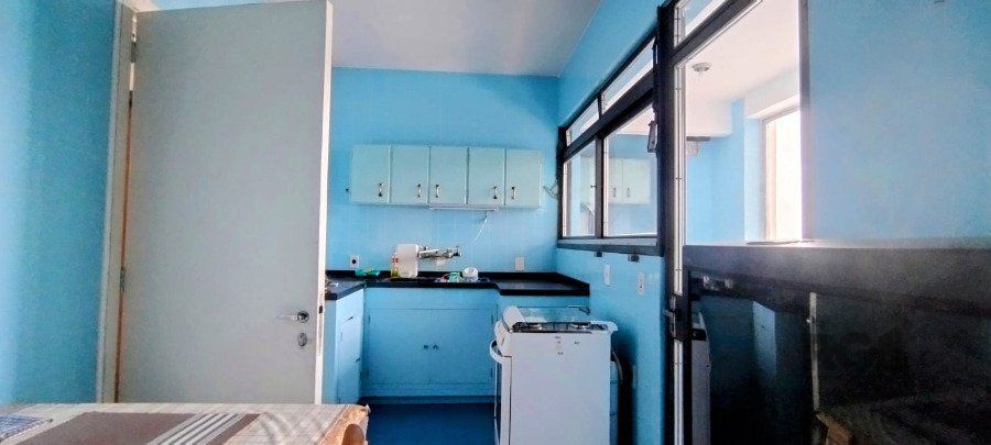 Apartamento à venda com 3 quartos, 199m² - Foto 5