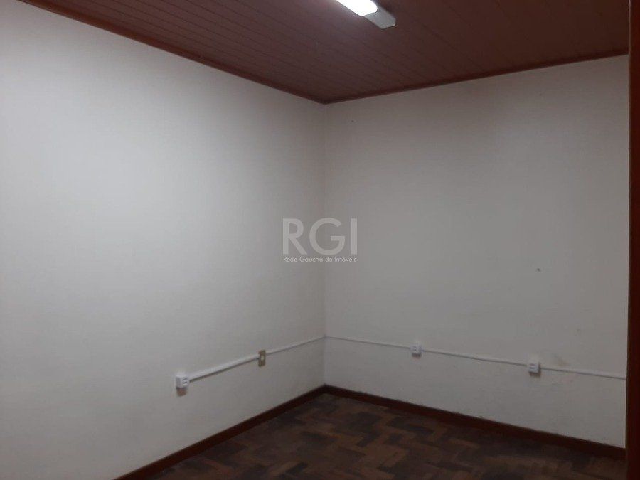 Casa à venda com 3 quartos, 150m² - Foto 9