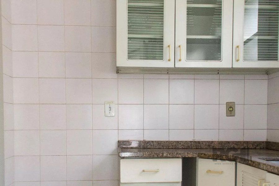 Apartamento à venda com 3 quartos, 75m² - Foto 15