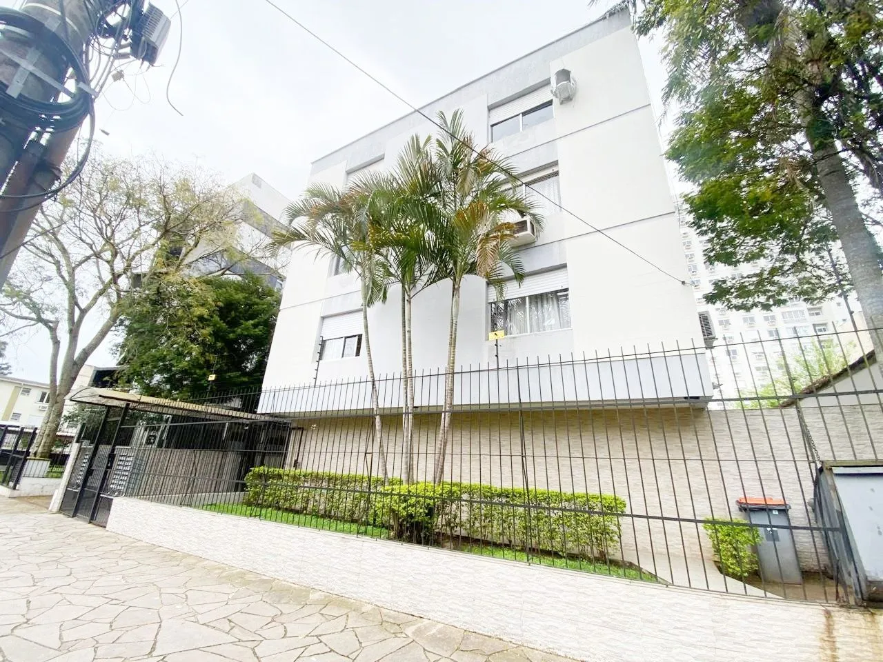 Apartamento à venda com 55m², 2 quartos no bairro Jardim Botânico em Porto Alegre