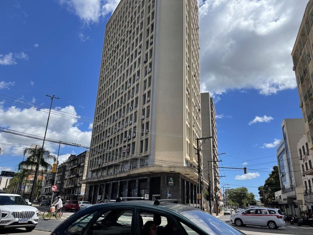 Sala Prédio SULBANCO, Av. Farrapos 146, c/133,35m2 priv. c/ 4 salas