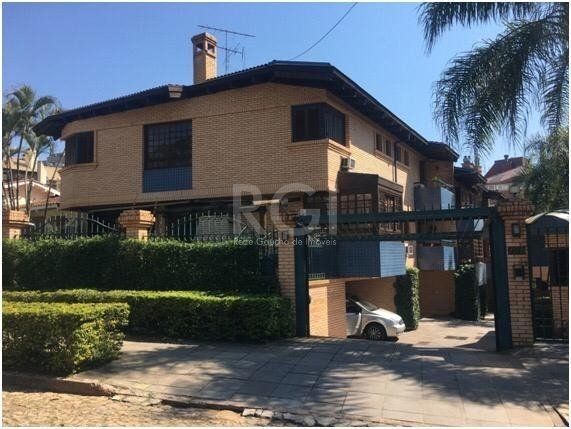 Casa de Condomínio à venda com 255m², 3 quartos, 1 suíte, 2 vagas no bairro Boa Vista em Porto Alegre