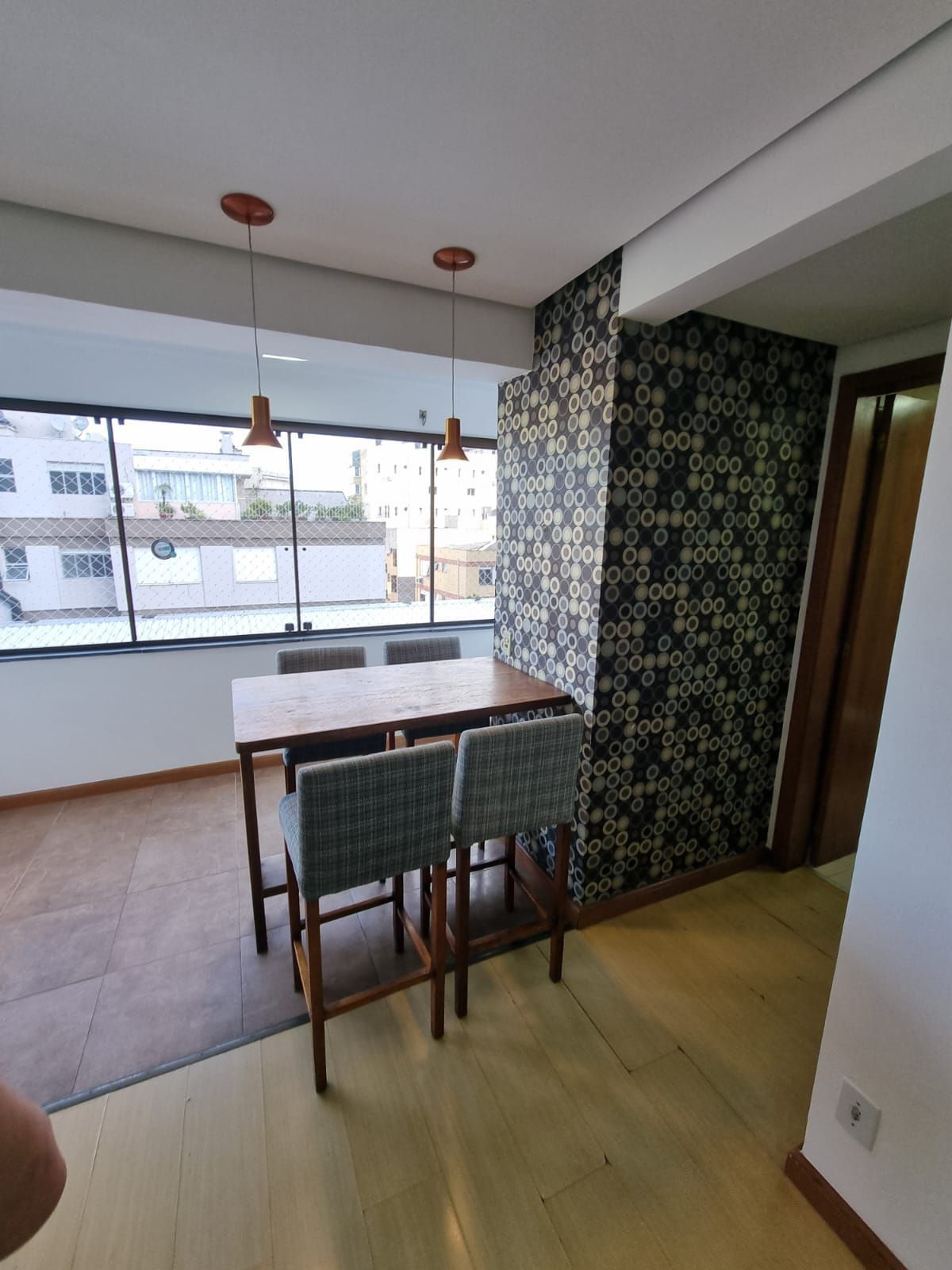 Ótimo apartamento semi mobliado de 1 dormitório no bairro Petrópolis.