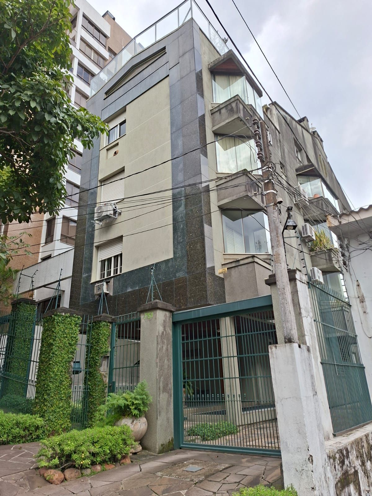 Apartamento à venda com 95m², 2 quartos, 1 suíte, 1 vaga no bairro Bela Vista em Porto Alegre